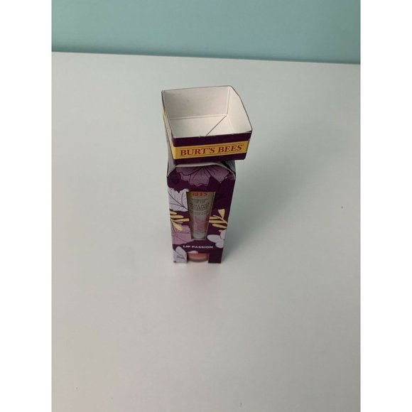 Burt's Bees Lip Passion Gift Set-Hydrating Oil-Overnight Intensive Lip Treatment - Picture 4 of 4